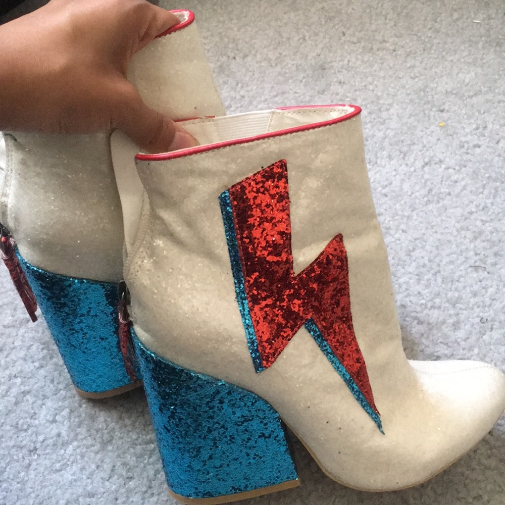 Ziggy Stardust Aladdin Sane Boots by YRU
